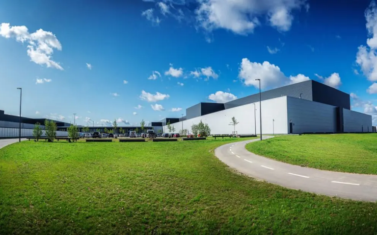 QUANTUM SA SAUDI TECHNOLOGIES DATA CENTERS COMPANY visual data 7